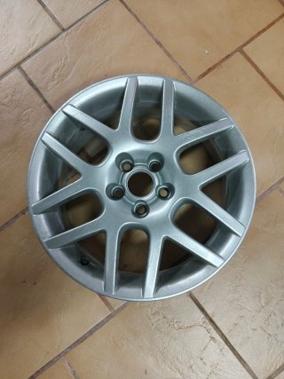 Llanta de aleación BBS original VW Golf IV