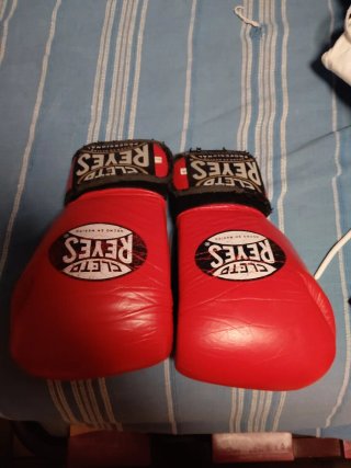 Guantes de Boxeo Cleto Reyes Talla S
