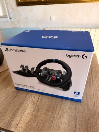 Volante Logitech G29 Driving Force PS5/PS4/PC