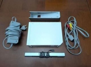 Wii Blanca + Soporte + Cables