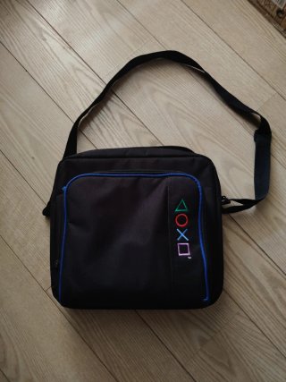 Mochila para consola PS4 (PlayStation 4)