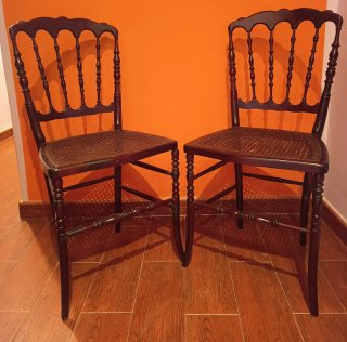 Set de 2 Sillas de Madera Antiguas