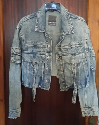 Chaqueta vaquera crop
