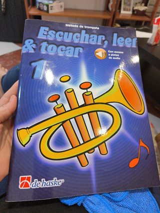Libro Escuchar, leer y tocar 1 - Trompeta