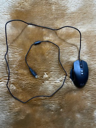 Mouse Gaming Krom Kritic