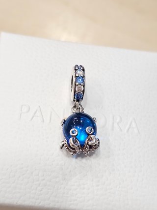 Charm Pulpo Azul y Plata