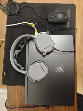 Portátil Gamer MSI con SteelSeries y Logitech