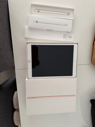 iPad 7ª Gen 32GB y Apple Pencil