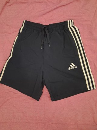 Pantalón corto adidas