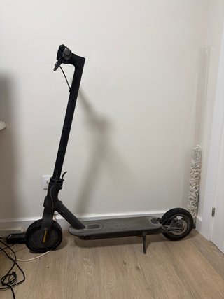 Patinete Eléctrico Xiaomi Essential