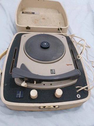 Tocadiscos Dual Cosmo 300