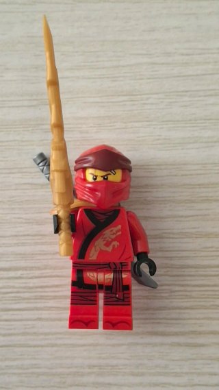 Minifigura Lego Ninjago Kai Rojo