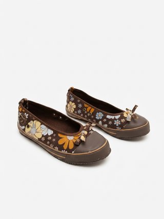 Mocasines con estampado floral