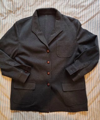 Chaqueta punto gris. Talla S/M. De hombre.