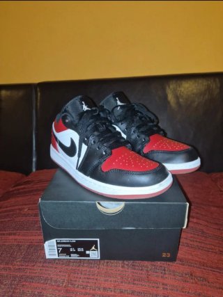 Air Jordan 1 Low Bred Toe - Taglia 40 (UOMO)
