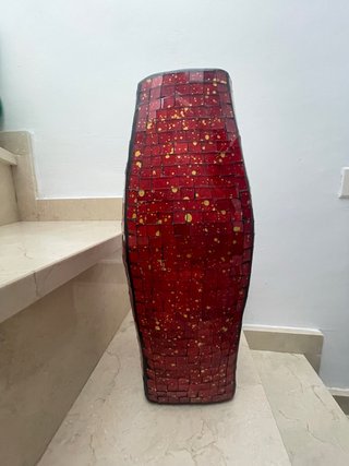 Jarrón Decorativo Mosaico Rojo y Dorado