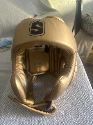 Casco Boxeo Shark Dorado Talla M