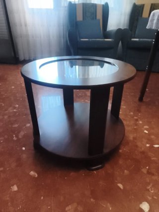 Mesa Redonda de Madera con Cristal