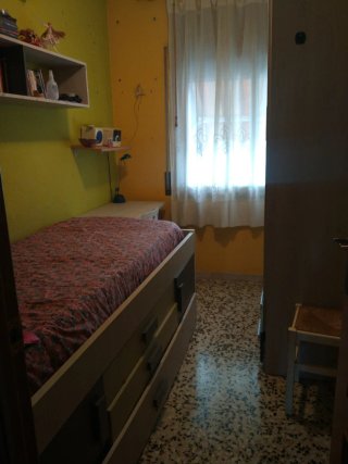Habitación disponible temporalmente ( solo chicas