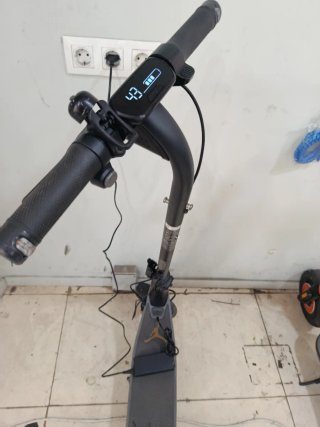 Patinete Eléctrico Negro