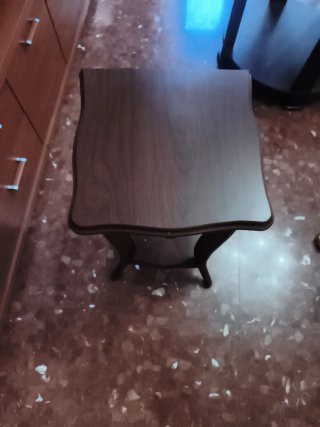 Mesa para teléfono de madera 30x30x60