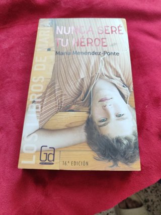 Nunca seré tu héroe