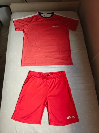 LOTE 8 prendas de PÁDEL talla M