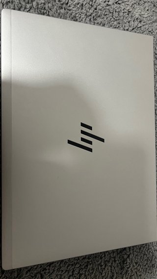HP EliteBook 640 G11 Plata