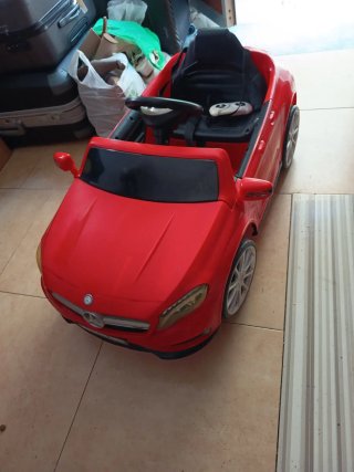 Coche Mercedes AMG de Juguete Rojo