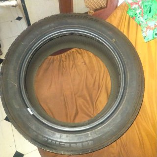 Neumático Gremax 225/50 R16 96W