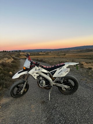 Motorhispania RYZ 49cc Supermoto