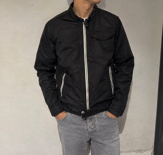Chaqueta Bomber Negra Pull&Bear