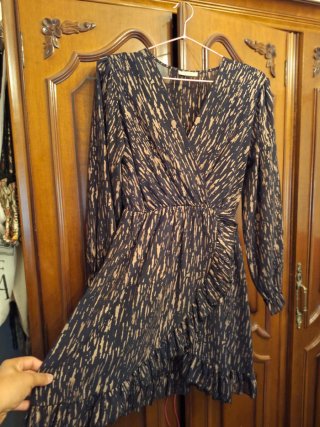 Vestido cruzado estampado