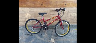 Bicicleta Juvenil Roja