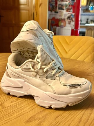 Zapatillas Puma Blancas con Plataforma