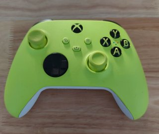 Mando Xbox Series X Verde
