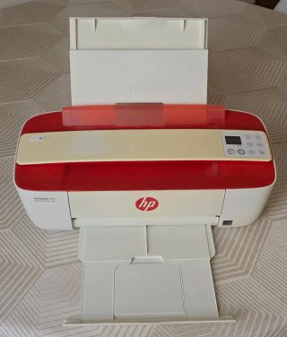 Impresora HP DeskJet 3700 Roja