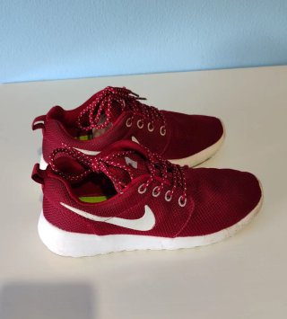 Zapatillas Nike Roshe Run Rojo burdeos