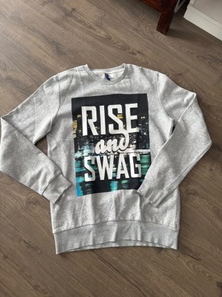 Sudadera H&M Gris Estampado Rise and Swag