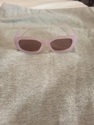 Gafas de sol rosas