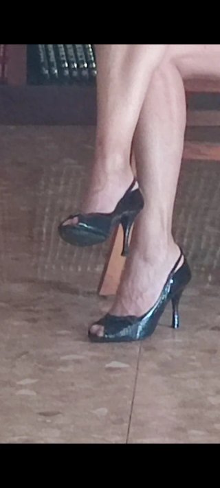 Zapatos negros de charol Bimba y Lola
