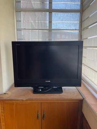 Televisor Toshiba REGZA Negro