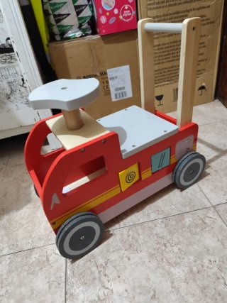 Correpasillos de Madera Camión de Bomberos