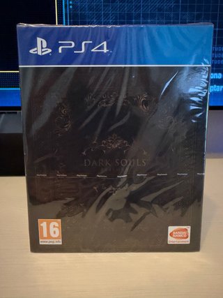 Dark Souls Trilogy PS4 (PlayStation 4)