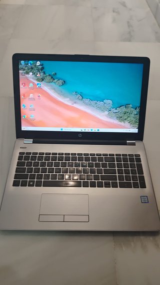 Portátil HP 250 G6 i5 8GB RAM 240GB SSD