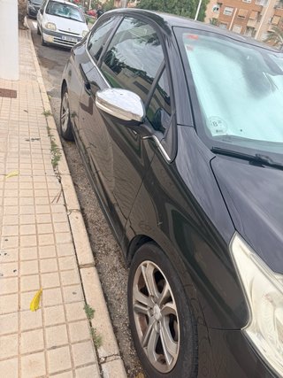 Peugeot 208 2013
