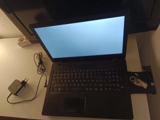 Portátil Lenovo Negro