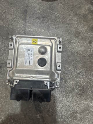 Centralita KTM Duke 125 (2014) sin ABS