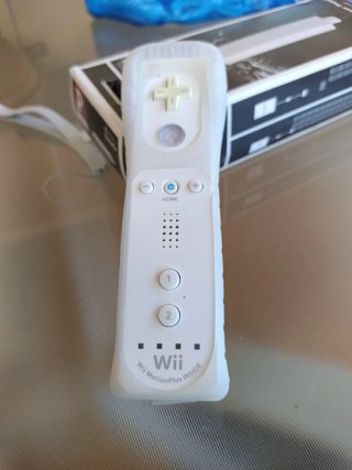 Wii Remote Plus (Mando Wii)