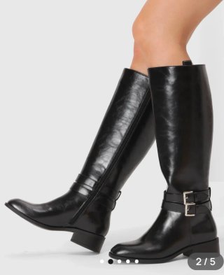 Botas altas negras nuevas sin usar